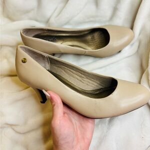 LifeStride Heels Size 7 1/2